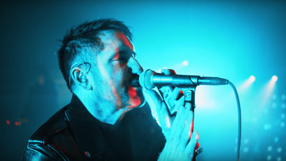 NINE INCH NAILS a sorti une vidéo et sera en Europe cet été