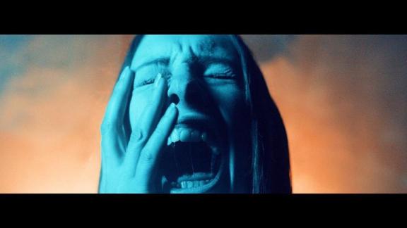 CALIBAN sort son nouveau clip