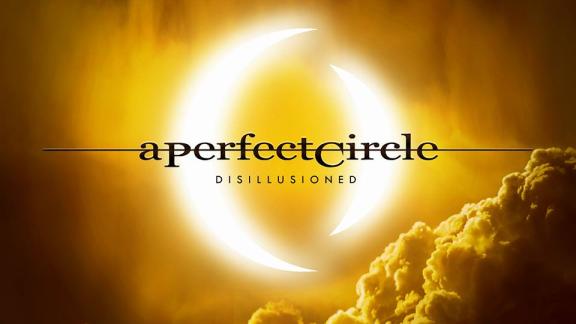 A PERFECT CIRCLE sort un clip pour Disillusioned