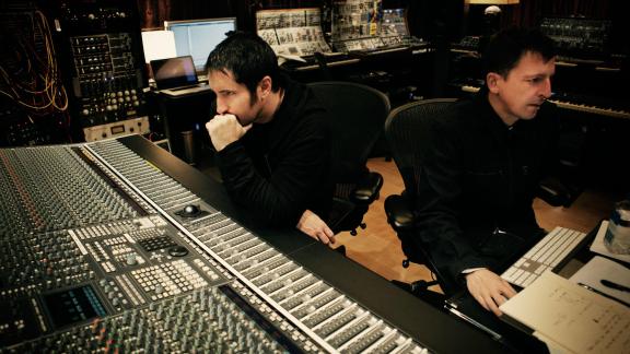 Trent Reznor et Atticus Ross composeront la BO de Watchmen