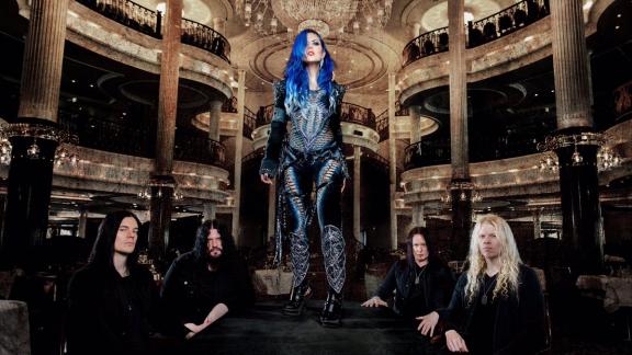 ARCH ENEMY dévoile le clip vidéo de 'The World is Yours'