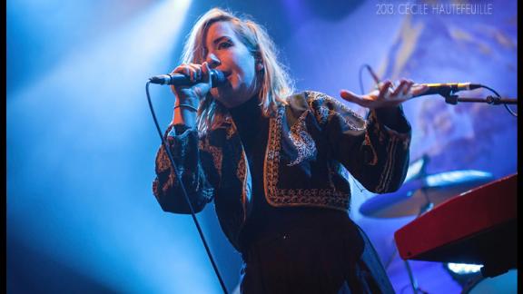 Galerie photos : Austra @ La Laiterie Artefact - Strasbourg (67) - 18 novembre 2013