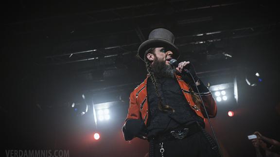 Galerie photos : Hellzapoppin @ L'Usine - Genève (CH) - 27 mars 2018