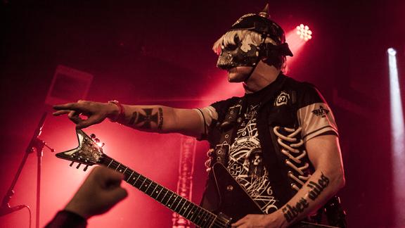 Live report : Hanzel Und Gretyl + Malemort + Syndro-sys @ Le Bus Palladium - Paris (75) - 16 novembre 2017