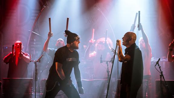 Les Tambours du Bronx + Acyl @ La Machine du Moulin Rouge - Paris (75) - 20 mars 2018