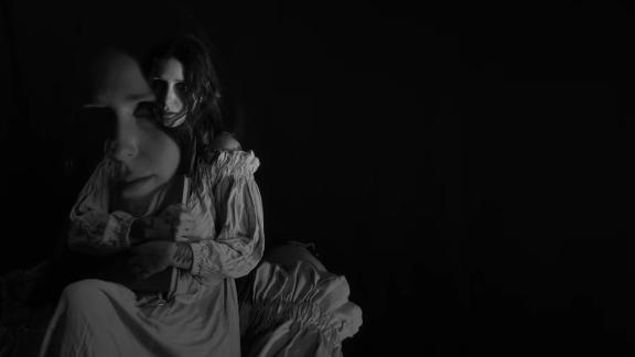 CHELSEA WOLFE et l'obscurité américaine