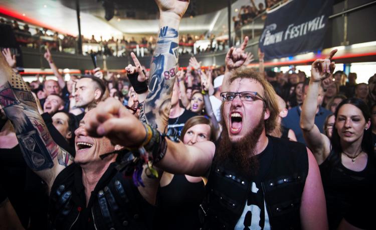 Live report : Amphi Festival 2019 - Jour 2 @ Cologne (21 juillet 2019)