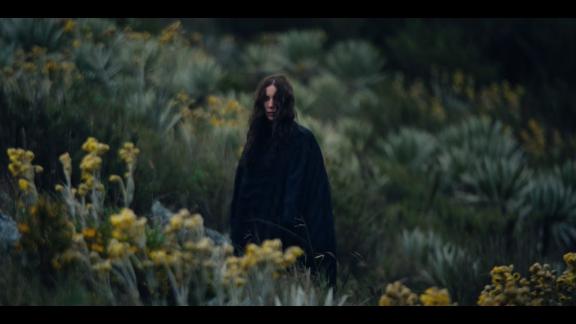 CHELSEA WOLFE partage Tunnel Lights et son clip