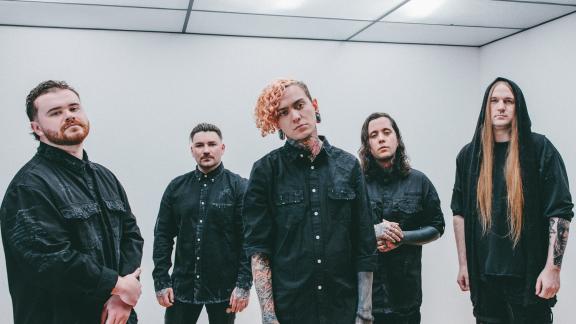 LORNA SHORE annonce son nouvel album et dévoile le morceau Oblivion