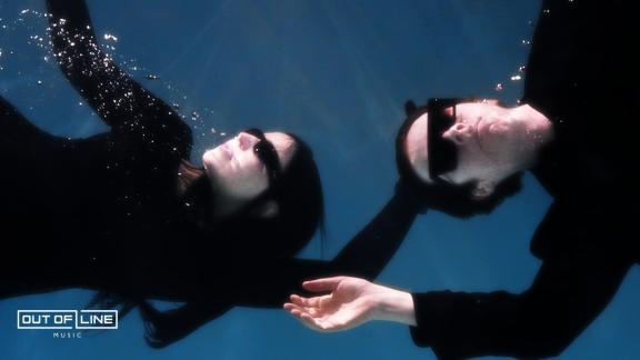 VOWWS invite Josh Freese et Munky le temps d'un titre