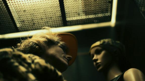 MARIE ANN HEDONIA s'inspire du Persona de Bergman dans son nouveau clip