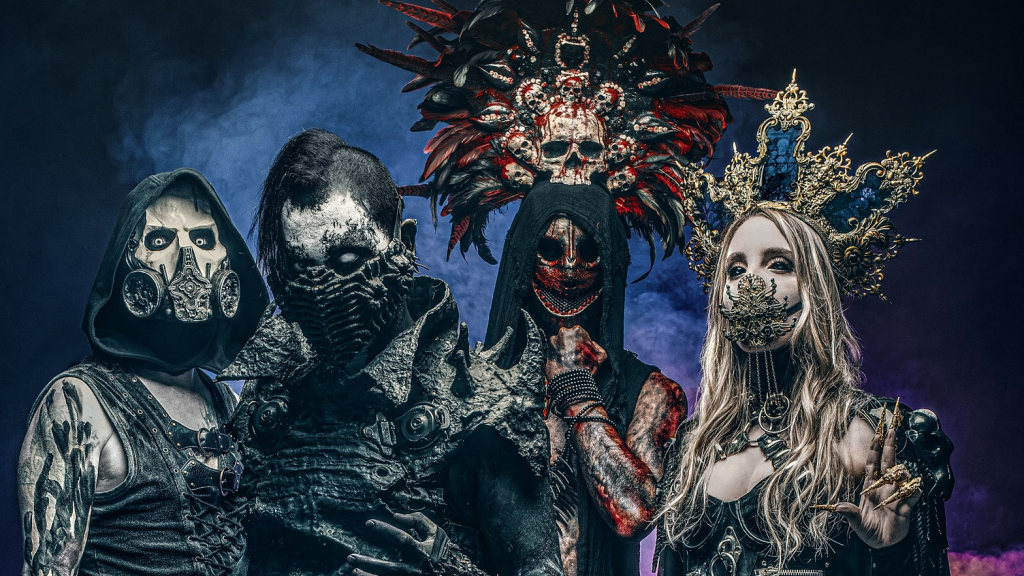 VERSATILE : L'Envers des masques