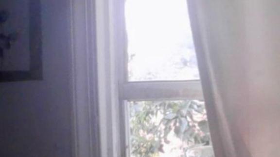 SAD MADONA chante sa nostalgie de l'été avec August Underground