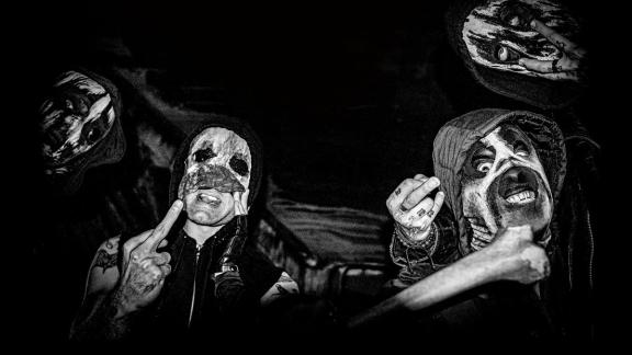 WOEST, déterminé à puer la merde