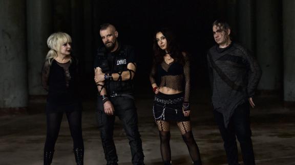 DEATH BY LOVE (rock industriel) nous prépare à son premier album avec un clip tourné dans une ancienne usine de Ketchup