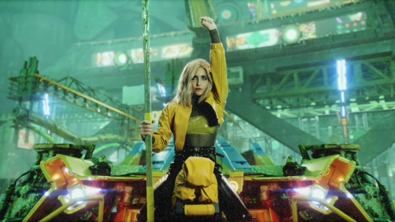 Accélère ou meurs : le nouveau single de CARPENTER BRUT est fait pour être écouté en voiture