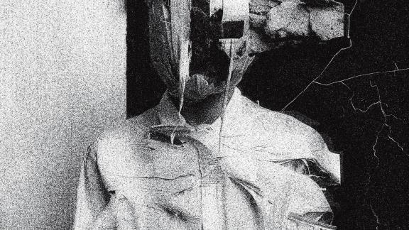 FRAGILE FIGURES fête l'anniversaire de son dernier album avec un EP