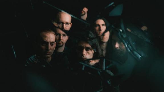 FINAL GASP à une pensée pour ses défunts dans son nouveau single