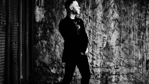 Quelques jours avant sa sortie, LOCUS NOIR partage un second single de son premier album