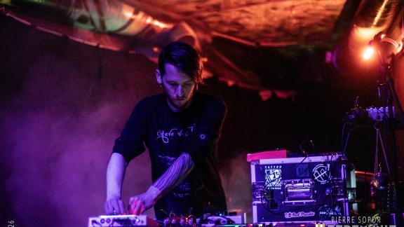 Galerie photos : Machine God @ Nouveaux Sauvages - Montreuil (93) - 17 mai 2026