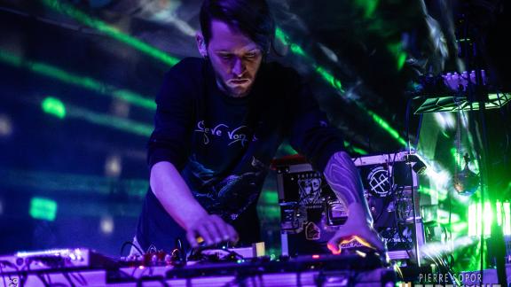 Machine God @ Nouveaux Sauvages - Montreuil (93) - 17 mai 2026