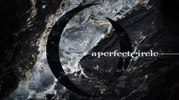 A PERFECT CIRCLE sort un single surprise avant sa tournée