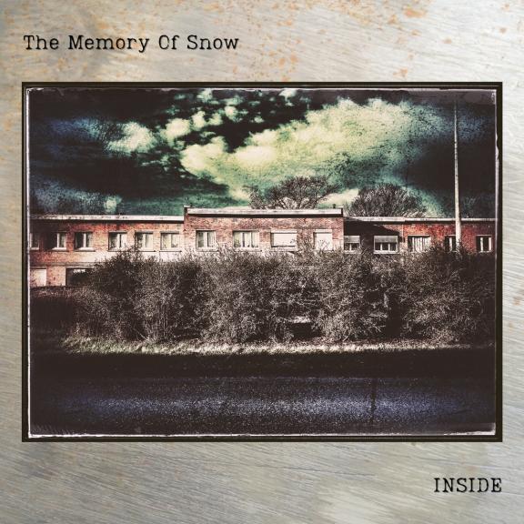 The Memory of Snow - Inside