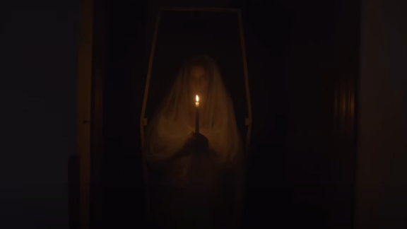 CHELSEA WOLFE rafraichit l'atmosphère avec son nouveau single