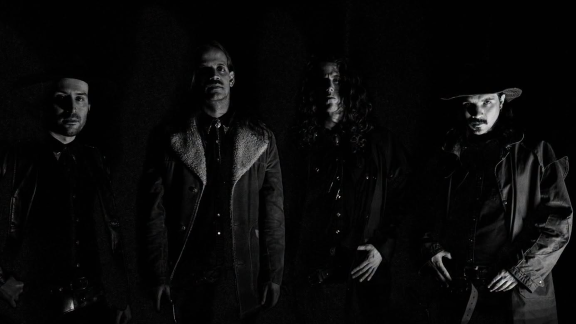 WAYFARER invite DAVID EUGENE EDWARDS sur son nouveau morceau