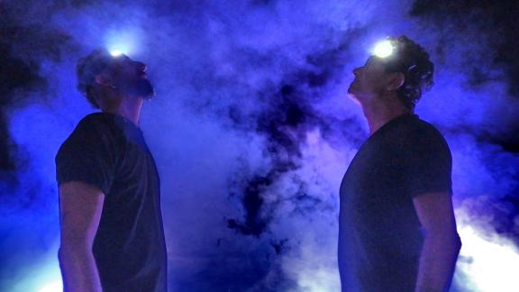 OVOO partage un nouvel aperçu de son mystérieux premier album