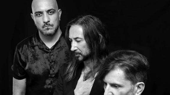THIS ETERNAL DECAY tease son nouvel album avec un sixième album
