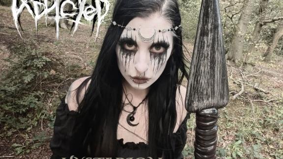 PRETTY ADDICTED continue de teaser son nouvel album avec un troisième single